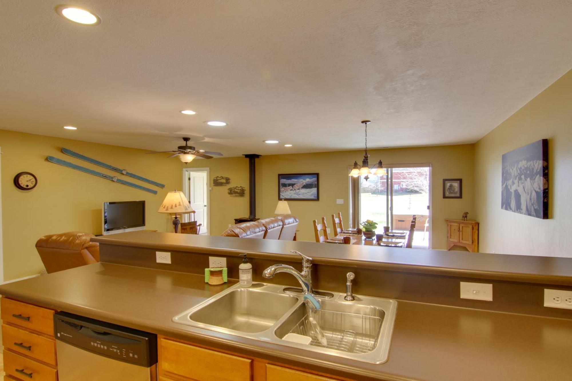 Bozeman Condo With Grill About 2 Mi To Hot Springs! מראה חיצוני תמונה